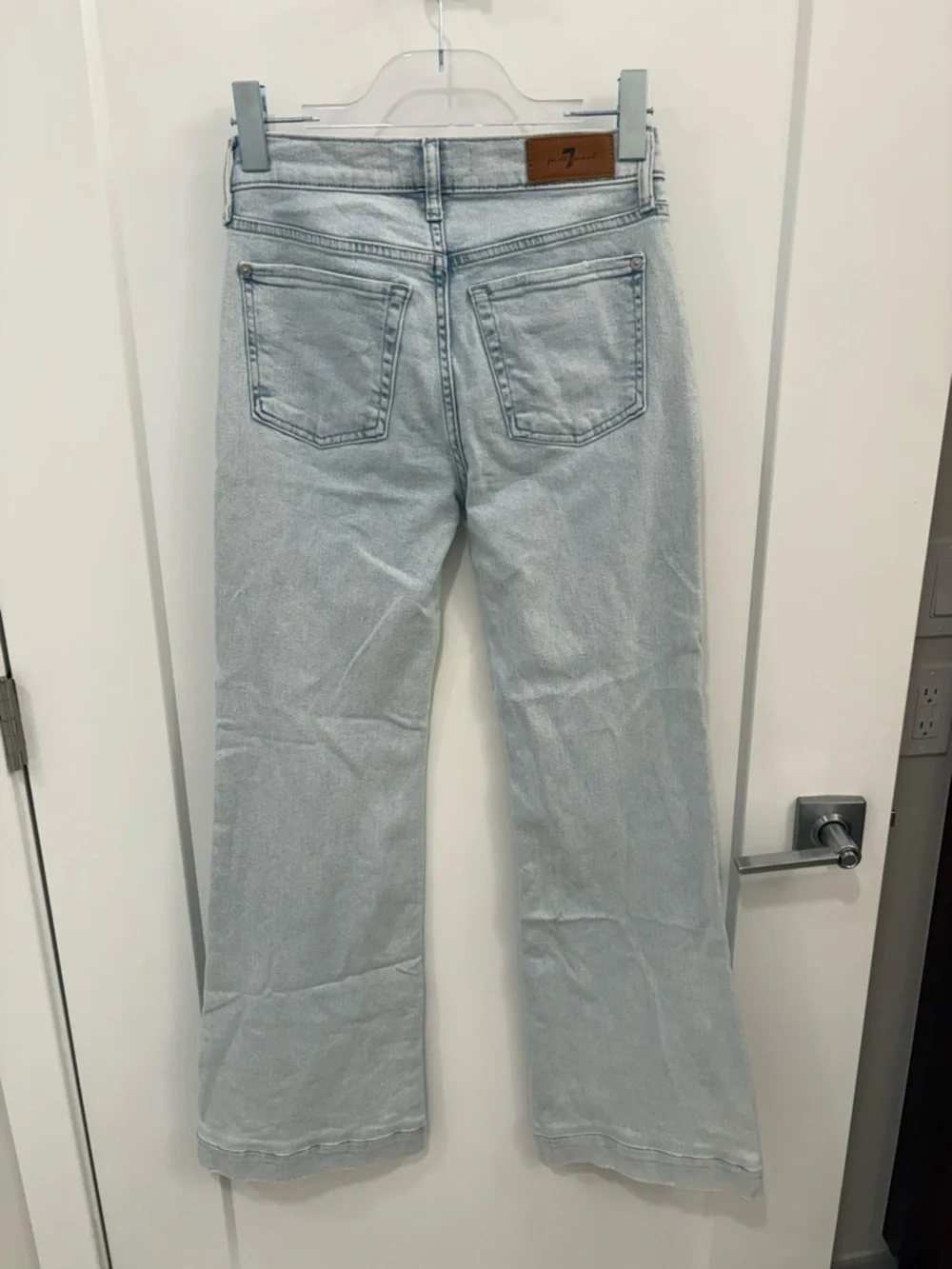 7 For All Mankind Luxe Vintage Tailorless Dojo High Rise Flare Jeans Size 27